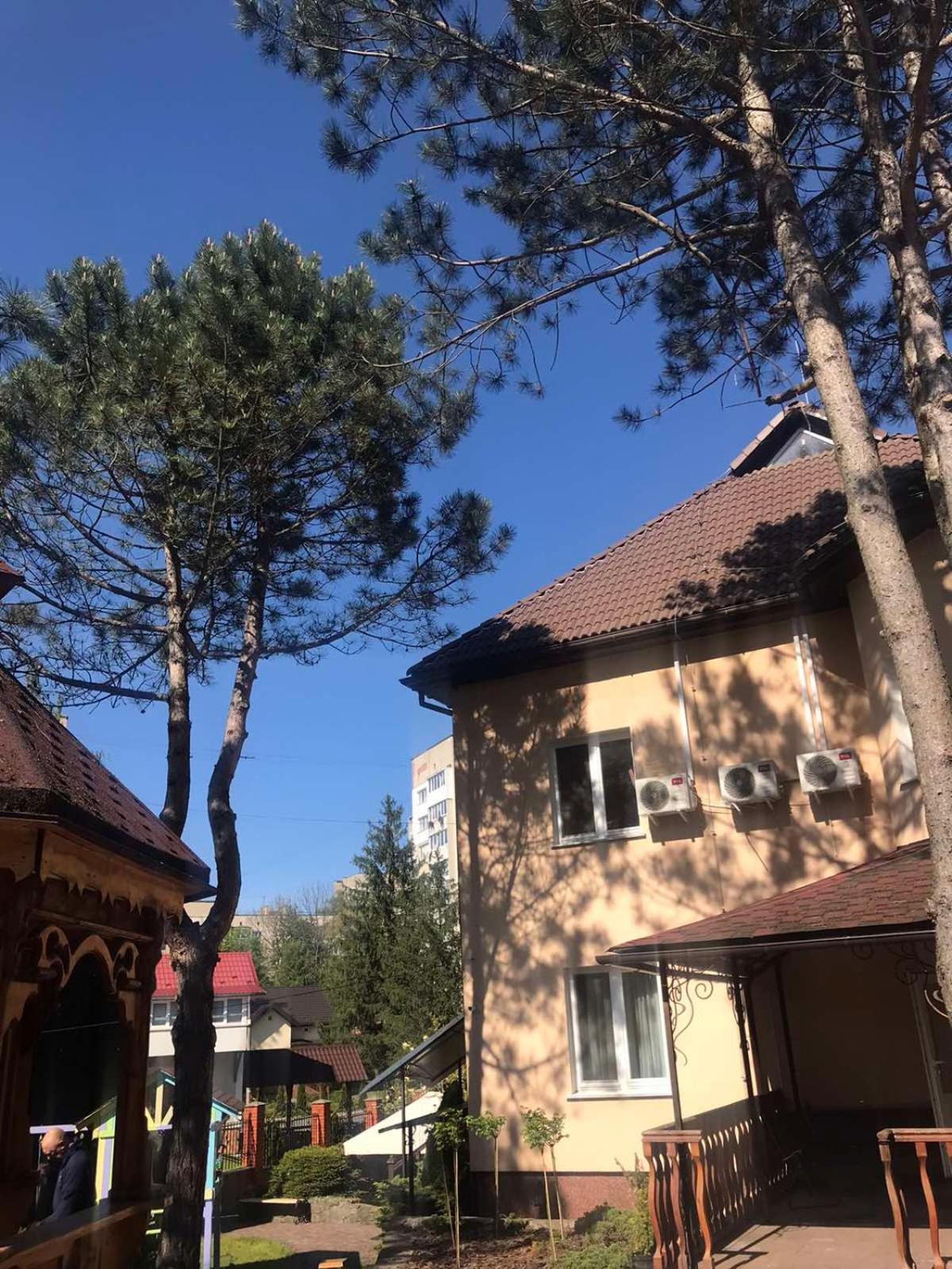 Hotel Red Stone Truskavets Exterior foto
