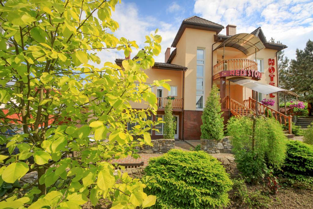 Hotel Red Stone Truskavets Exterior foto