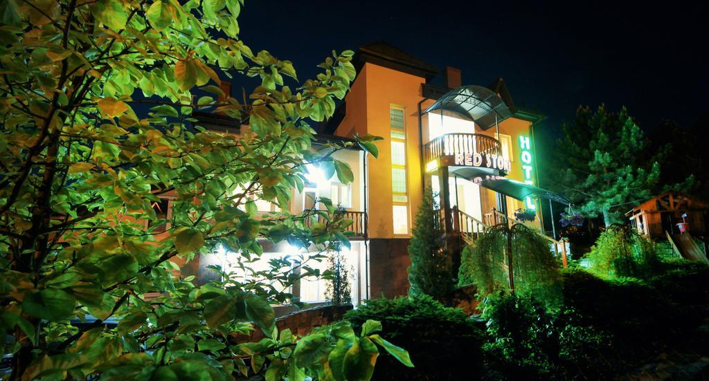 Hotel Red Stone Truskavets Exterior foto